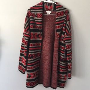 NWOT WOOL BLEND THICK CARDIGAN RED BLACK
